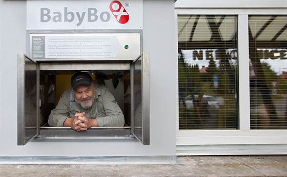 První babybox se díky Ludvíku Hessovi objevil v České republice v roce 2005....