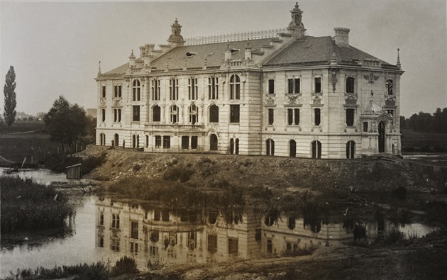 Stavba olomoucké turnhally byla hotová na konci srpna 1899, zdejí turnei...