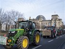 Zahájení zemdlského veletrhu v Berlín provázely protesty farmá i...