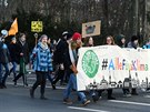 Zahájení zemdlského veletrhu v Berlín provázely protesty farmá i...