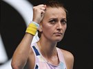 Petra Kvitová se hecuje ve druhém kole Australian Open.