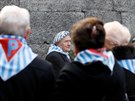 Bývalí vzni nacist si spolu se svtovými státníky pipomínají 75. výroí...