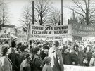 Ped ticeti lety v úterý 23. ledna 1990 prola Vysokým Mýtem velká demonstrace...