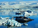 Ledovcov� laguna J�kuls�rl�n na jihu Islandu.