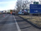 Nehoda kamionu s autem zavela dlnici D7 na Prahu. (21.1.2020)