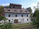 Budovu bývalé sýpky v Třešti nedaleko Jihlavy si vyhlédl Historický radioklub...