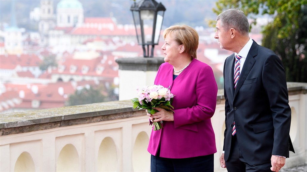 Německá kancléřka Angela Merkelová při prohlídce Prahy. (26. října 2018)