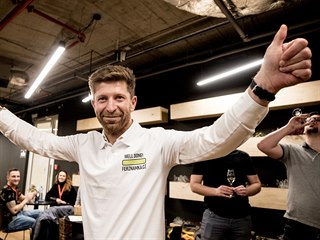 Organizátor hackathonu Tomáš Vondráček. Skupina 60 programátorů v rámci...