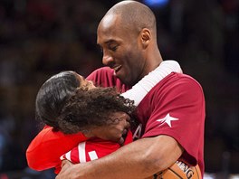 Kobe Bryant s dcerou Giannou v roce 2016.