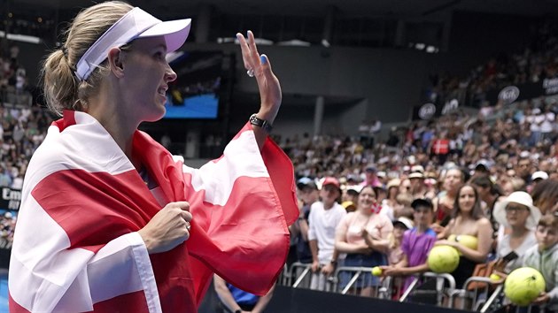 Dnka Caroline Wozniack mv fanoukm pot, co se na Australian Open rozlouila s karirou.