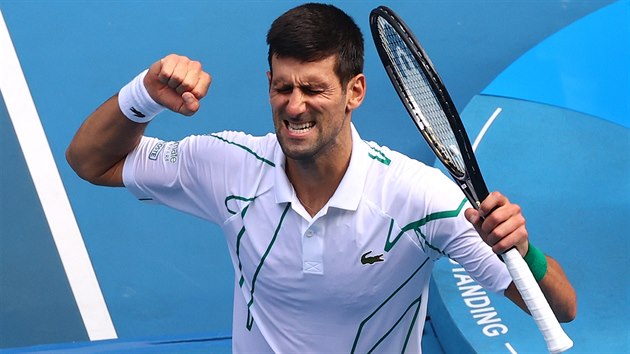 Srb Novak Djokovi se raduje z postupu do tvrtfinle Australian Open.