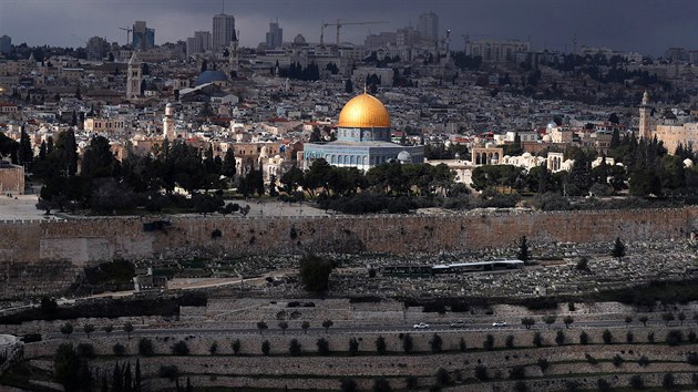 Podle Trumpova mrovho plnu m Jeruzalm (na snmku) zstat nedlitelnm hlavnm mstem Izraele.