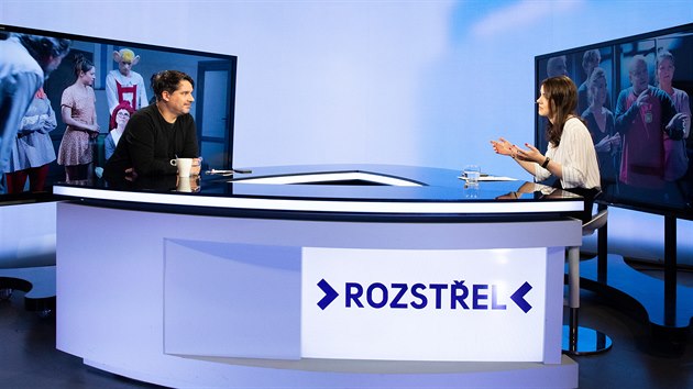 Hostem Rozstřelu je Ondřej Hübl, autor seriálu Zkáza Dejvického divadla. (28. ledna 2020)