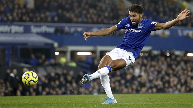 Dominic Calvert-Lewin z Evertonu skruje proti Newcastlu.