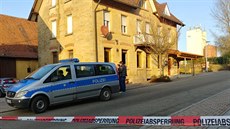 Nmecká policie zasahuje na míst stelby ve mst Rot am See (24. ledna 2020)