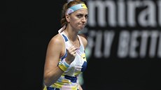 Vítzné gesto Petry Kvitové po výhe ve tetím kole Australian Open