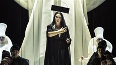 Iveta Jiíková v titulní roli Pucciniho Turandot v Národním divadle