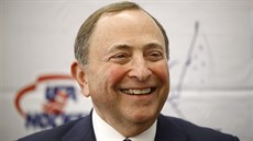 Komisioná NHL Gary Bettman na Utkání hvzd uvedl, e liga na olympiádu jet...