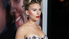 Scarlett Johanssonová na premiée filmu Manelská historie (Los Angeles, 5....