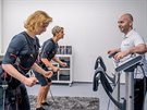Elektro-myo-stimulace je vhodná pro úpln� ka�dého.
