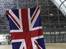 Ped budovou Evropského parlamentu stahují vlajky Velké Británie, která po 47...