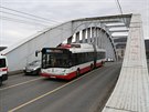 Hlavnm dvodem pro pozen novch trolejbus byla plnovan oprava mostu Dr....