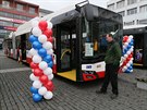 Nov trolejbusy svedou jzdu i bez trolejovho veden, dky baterii v zadn...