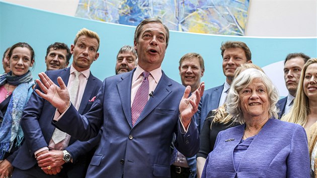 Ldr Brexit Party Nigel Farage (27. kvtna 2019)