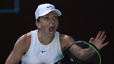 Rumunka Simona Halepová bhem semifinále Australian Open.