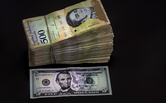 Venezuelský bolívar je dnes kvli hyperinflaci tém bezcenný