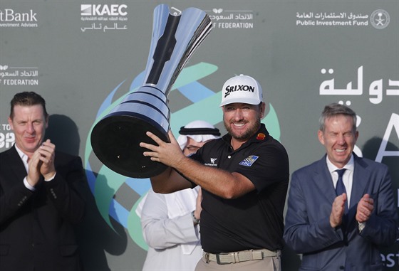 Severoirský golfista Graeme McDowell ze ovládl turnaj v Saúdské Arábii.