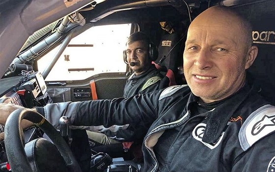 Miroslav Zapletal objel dvacet závod, získal tyi tituly a na Rallye Dakar...