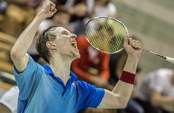 Plzeský badmintonista Jan Louda slaví vítzství ve finálovém utkání...