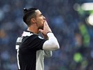 Cristiano Ronaldo z Juventusu Turín slaví gól do sít Fiorentiny.