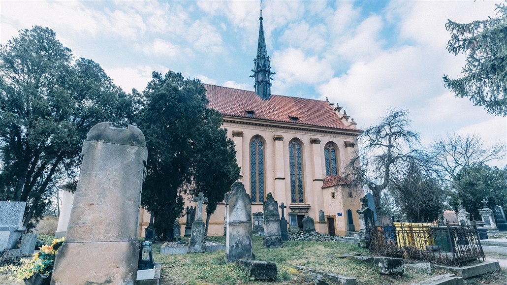 Kostel sv. Jiří ve Velvarech na Kladensku.
