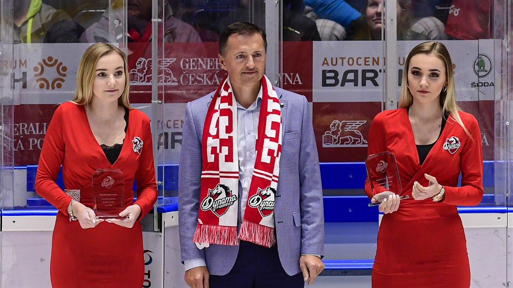 Nepořádek v hokejovém Dynamu, podle soudu klub patří městu
