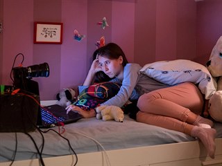 Záběr z natáčení dokumentu V síti režisérů Barbory Chalupové a Víta Klusáka.