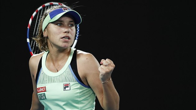 Amerianka Sofia Keninov se povzbuzuje ve finle Australian Open.