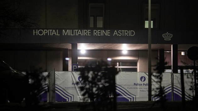 Bruselsk vojensk nemocnice pijala devt belgickch oban evakuovanch z nskho msta Wu-chan. ady zjistily, e jeden z nich je nakaen novm typem koronaviru. (4. nora 2020)