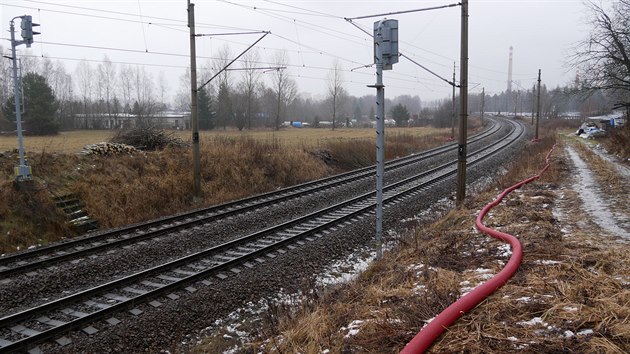 Opravy se budou týkat části stanice Žďár nad Sázavou a navazujícího traťového oblouku směr Hamry. Modernizace zhruba kilometrového úseku by měla trvat do června 2021. Díky rekonstrukci se na železnici mimo jiné zvýší traťová rychlost souprav.