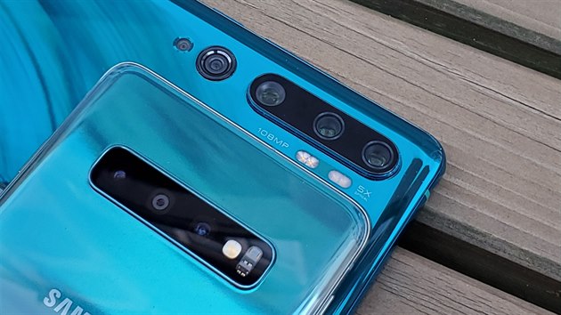 Samsung Galaxy S10 a Xiaomi Mi Note 10