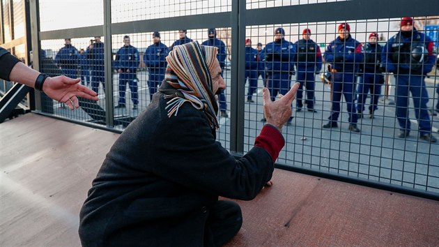 Migranti na srbsko-maarsk hranici (6. nora 2020)