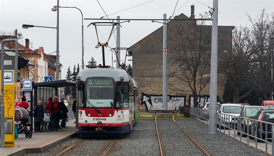 Olomouc odkládá prodlouení tramvajové trati na Nové Sady. Poslední zastávkou tak me zstat Trnkova (na snímku).