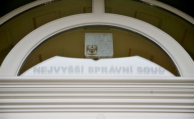 Soudkyně měla zneužít opatrovnictví. Připravila svého bratrance o majetek, viní ji