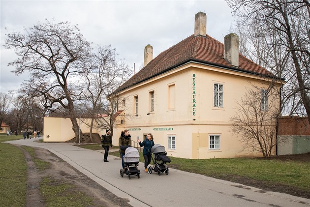 Michnovský letohrádek alias Rybáský domeek u  Sovových mlýn. (12.2.2020)