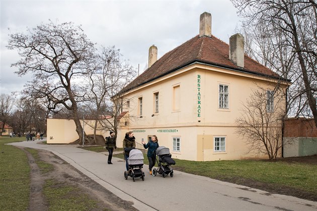 Michnovský letohrádek alias Rybáský domeek u  Sovových mlýn. (12.2.2020)