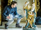 Restaurátoi skenují 3D technologií vzácnou sochu známé Vimperské madony z...