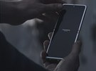 Samsung Galaxy Z Flip THOM BROWNE EDITION