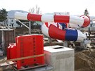 V akvaparku v Pasohl�vk�ch d�ln�ci montuj� tobog�n, kter� bude podle vlastn�k�...