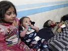 Zraněné syrské děti z provincie Idlíb ošetřené v provizorní nemocnici (11....